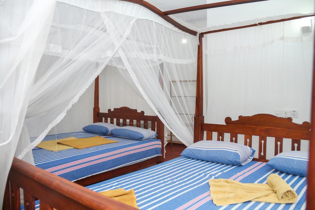 Tithira Guest House 미리사 외부 사진