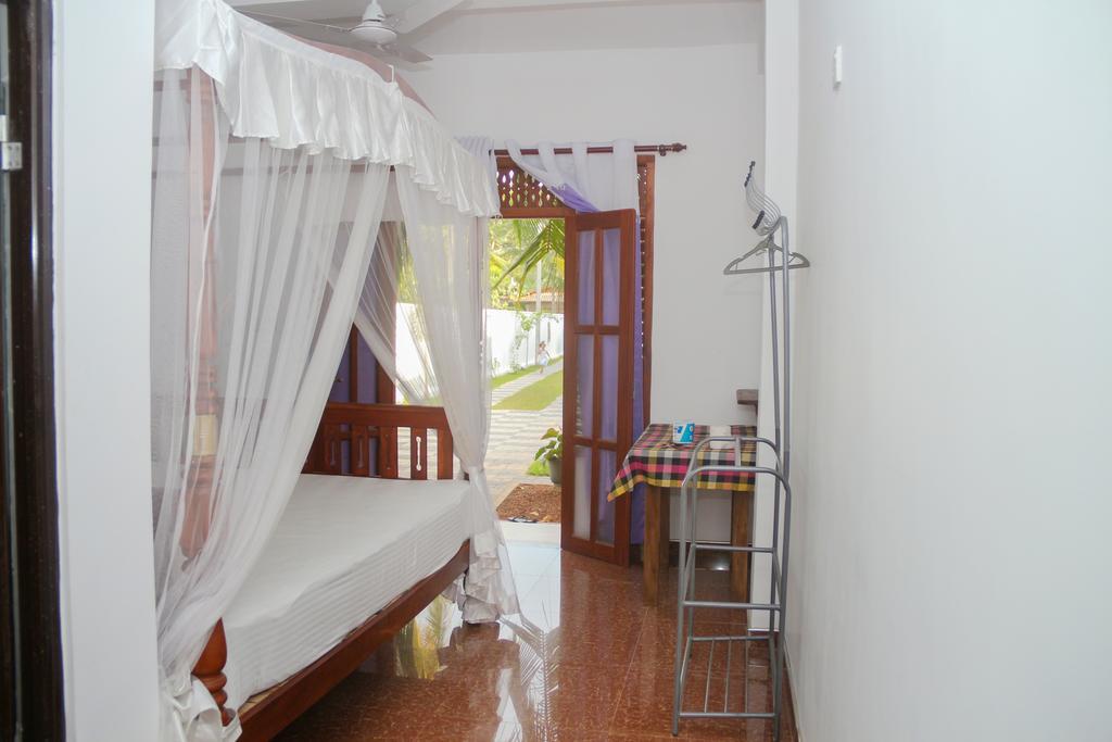 Tithira Guest House 미리사 외부 사진