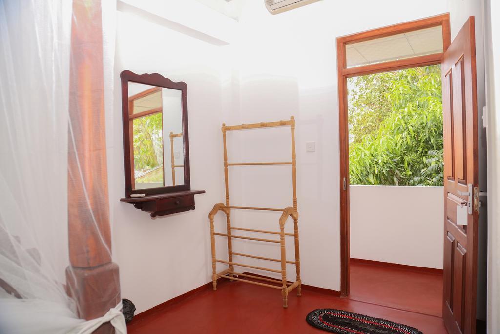 Tithira Guest House 미리사 외부 사진